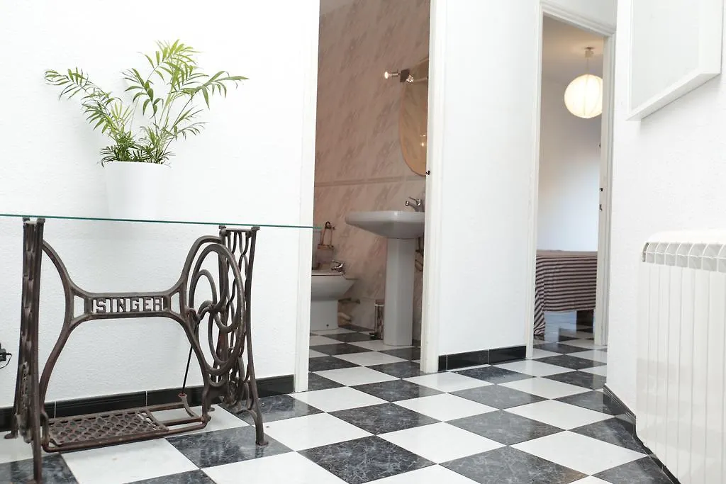 Apartment On Carrer De La Diputacio 133 Barcelona 0*,